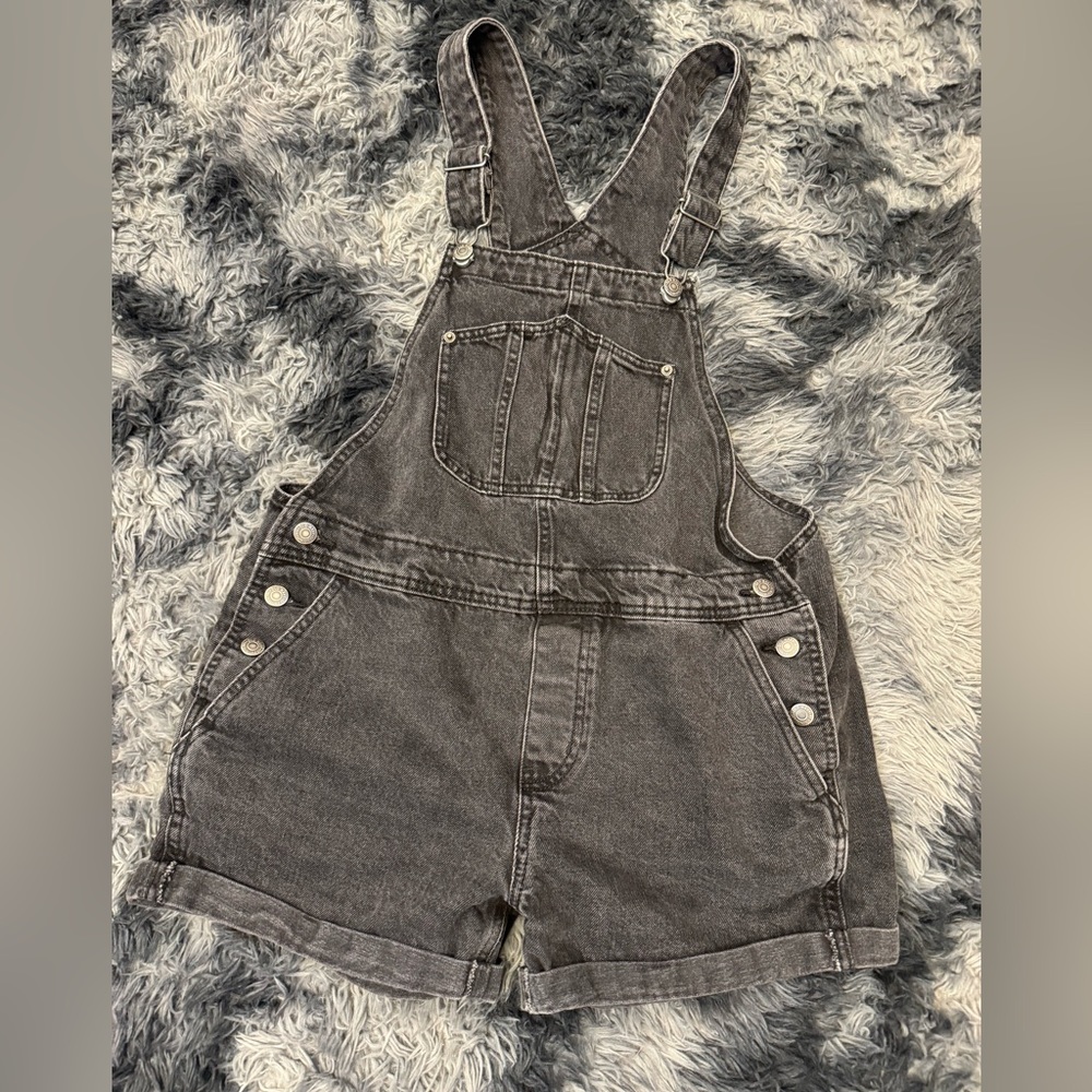 Old Navy Shorts Size M Black